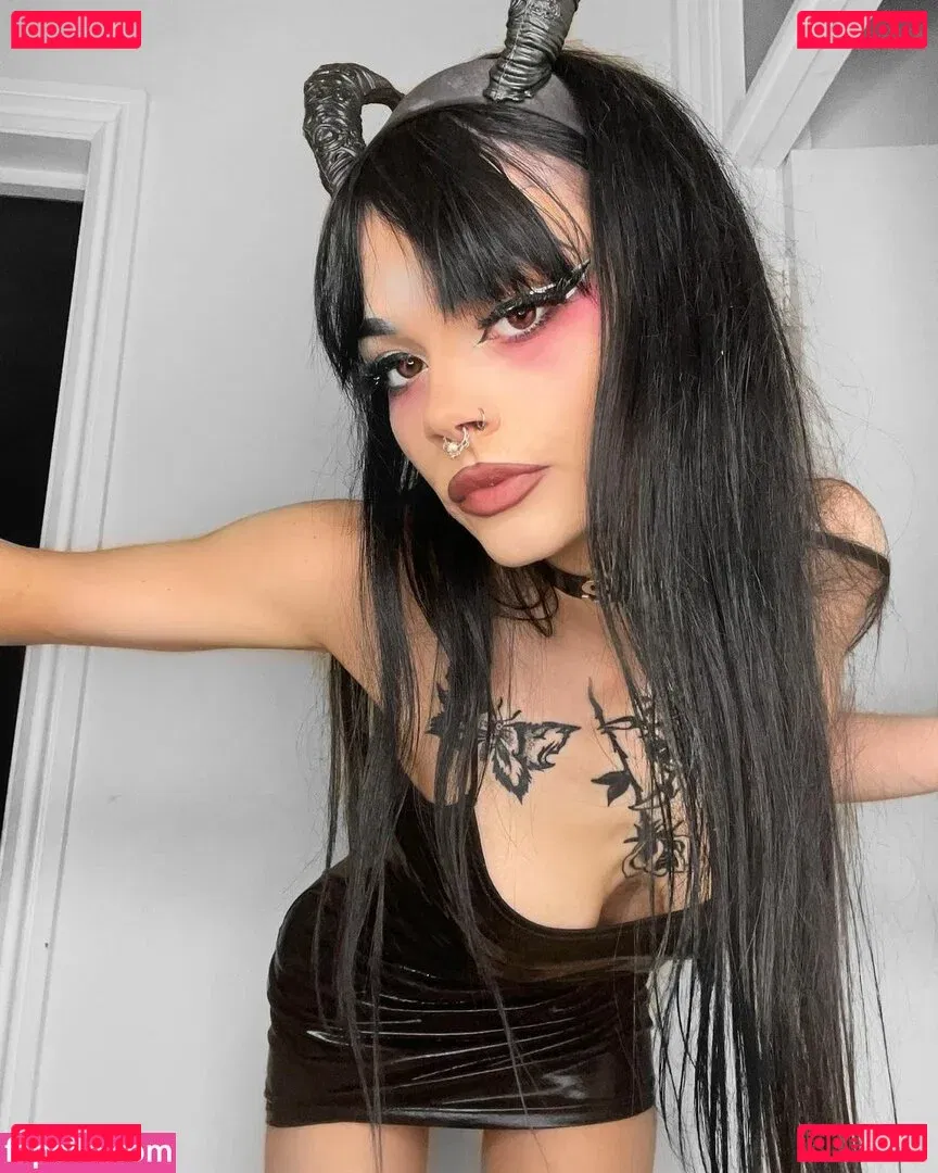 Portsmouth Onlyfans Photo Gallery 