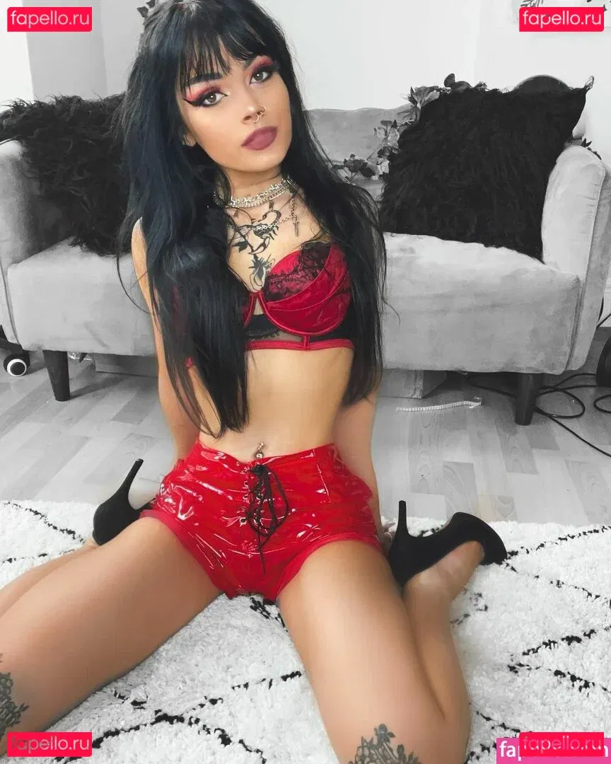 Portsmouth Onlyfans Photo Gallery 