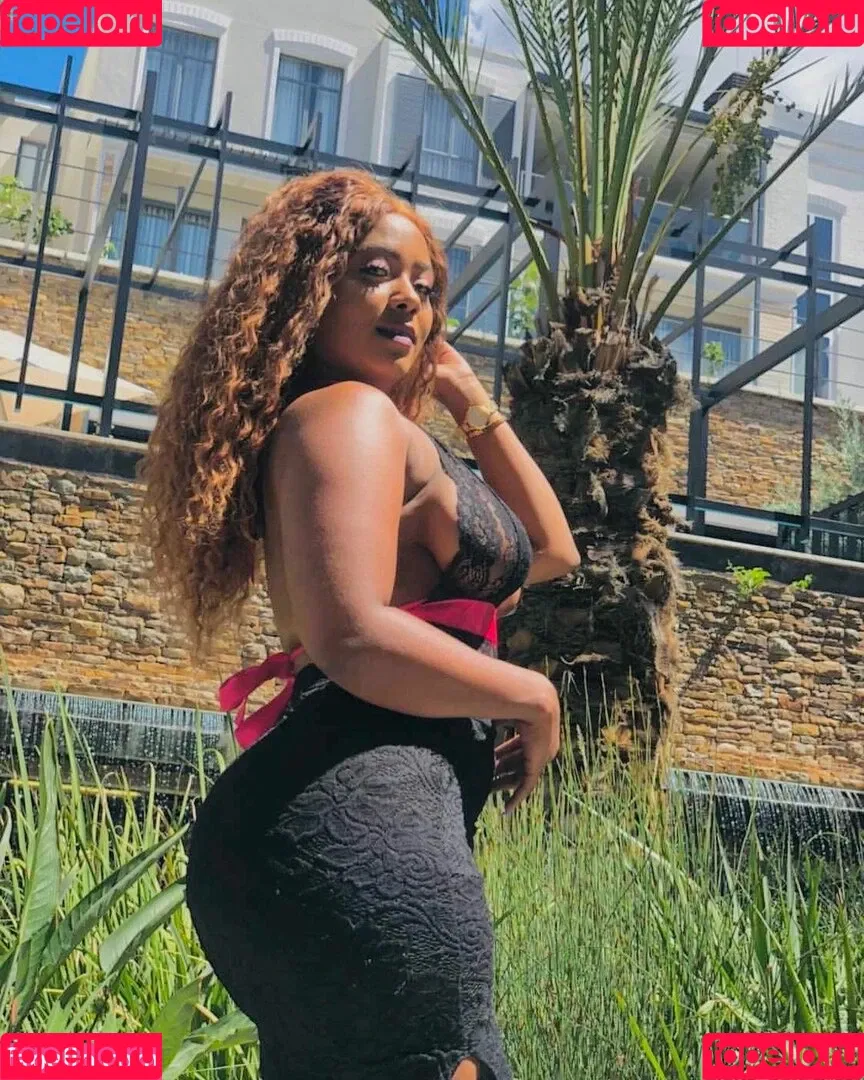 Bella Batista Onlyfans Photo Gallery 