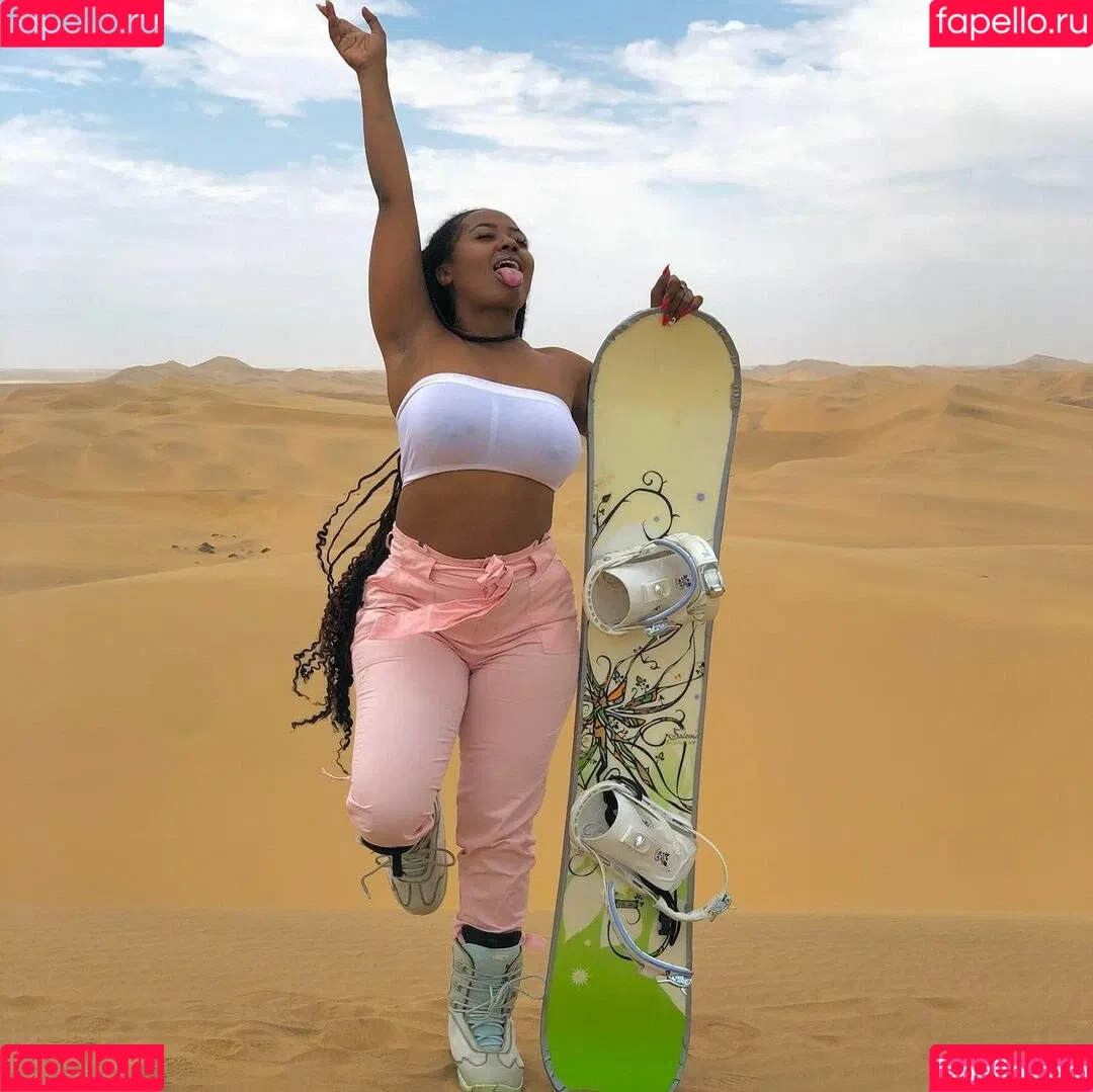 Bella Batista Onlyfans Photo Gallery 