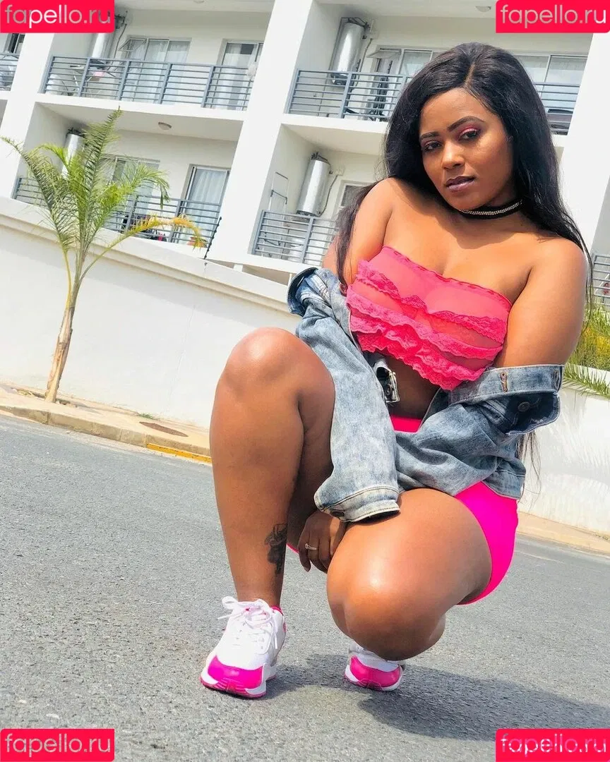 Bella Batista Onlyfans Photo Gallery 