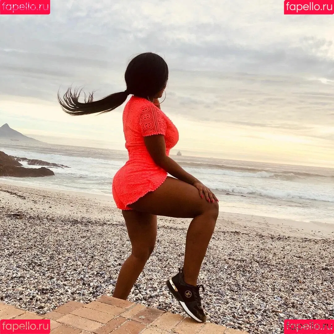 Bella Batista Onlyfans Photo Gallery 