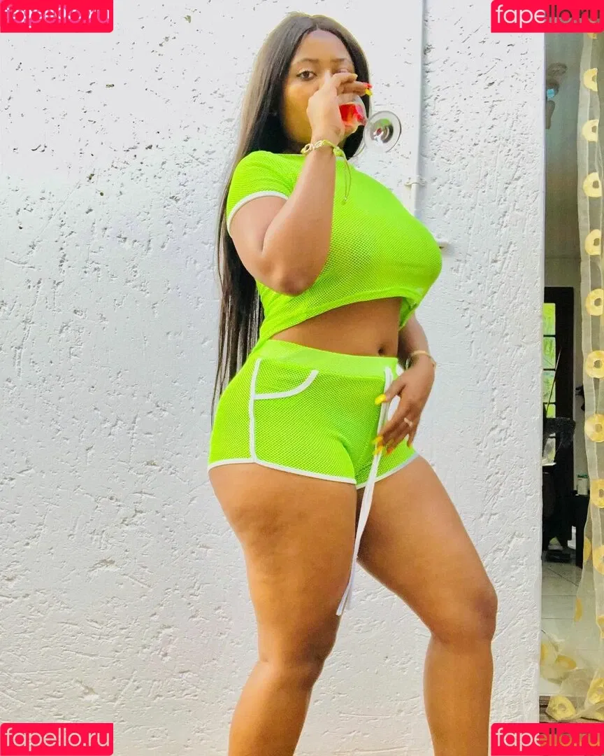 Bella Batista Onlyfans Photo Gallery 