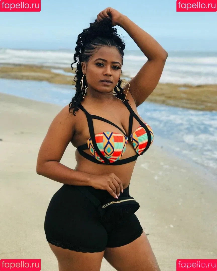 Bella Batista Onlyfans Photo Gallery 