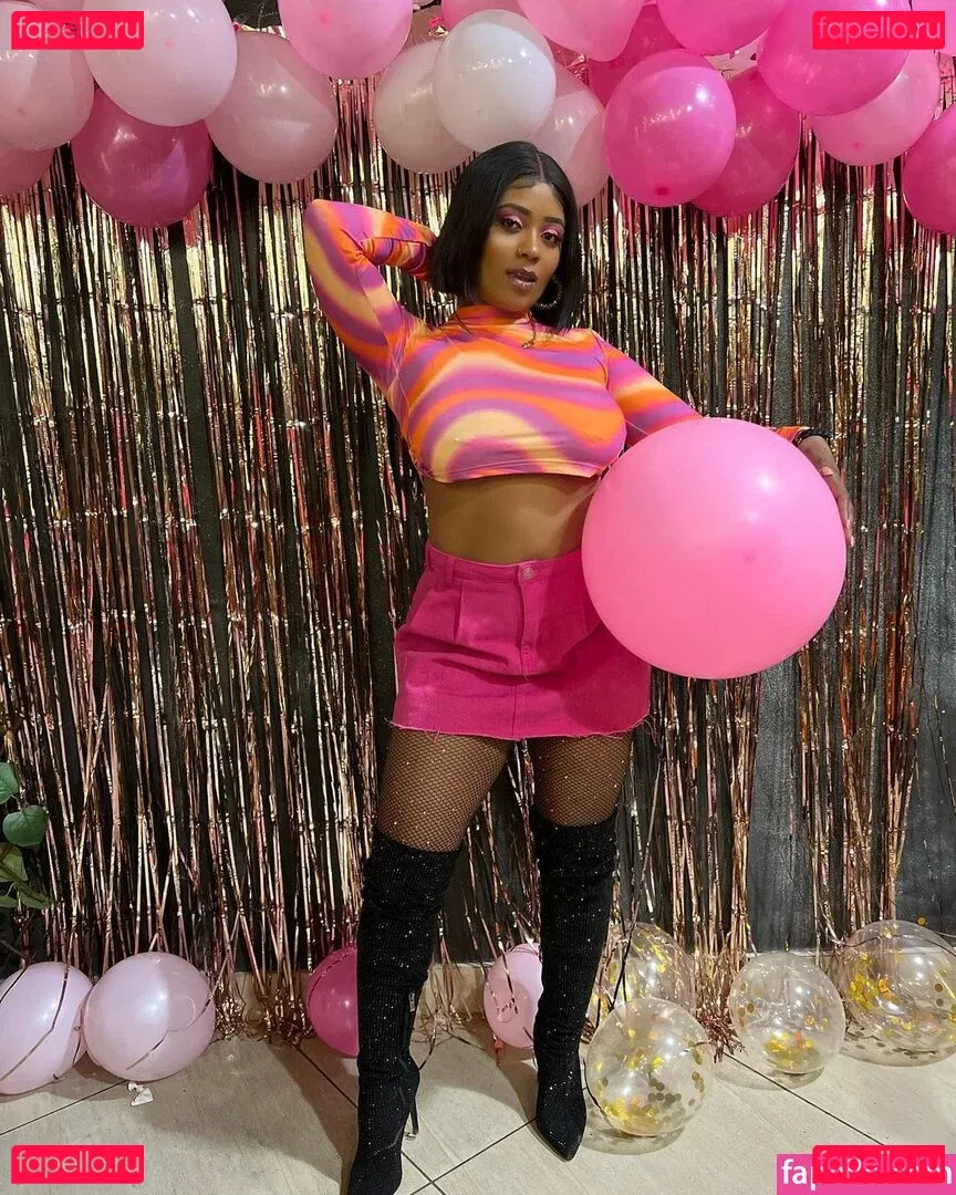 Bella Batista Onlyfans Photo Gallery 