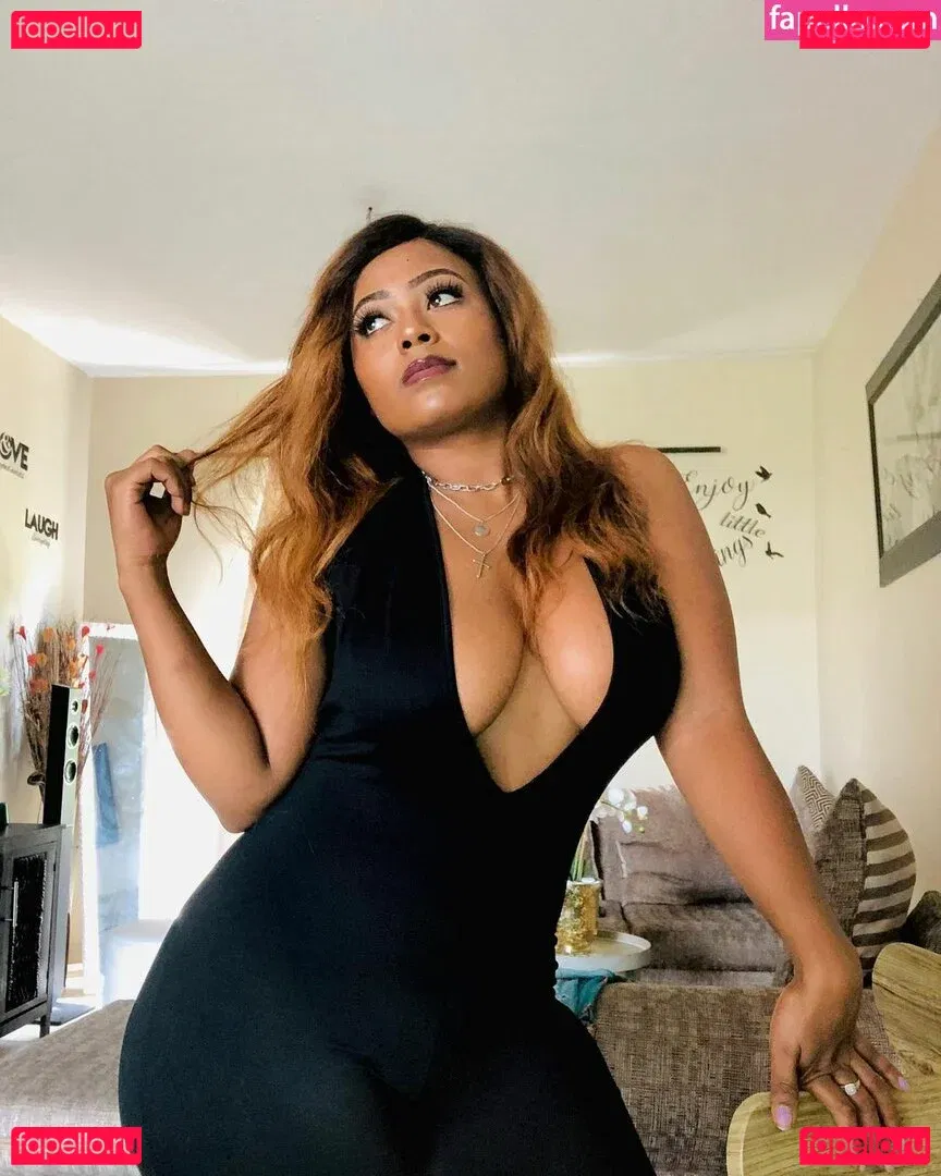 Bella Batista Onlyfans Photo Gallery 