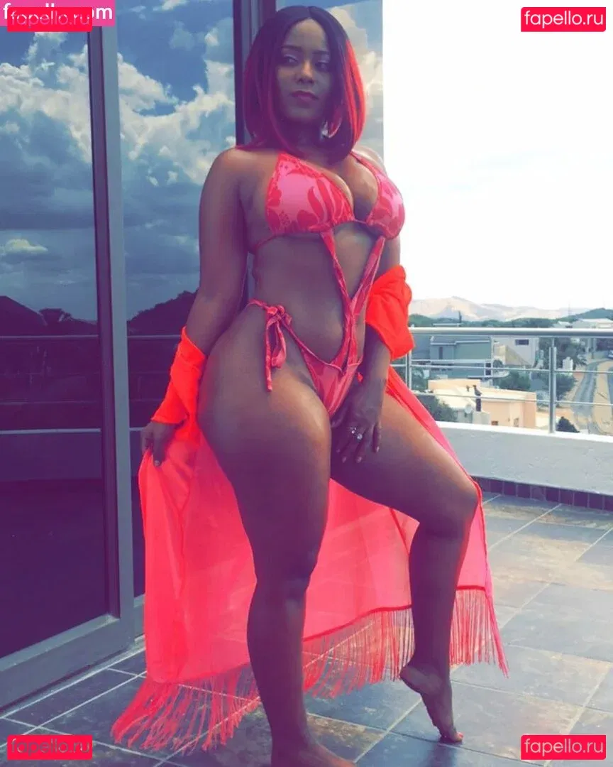 Bella Batista Onlyfans Photo Gallery 