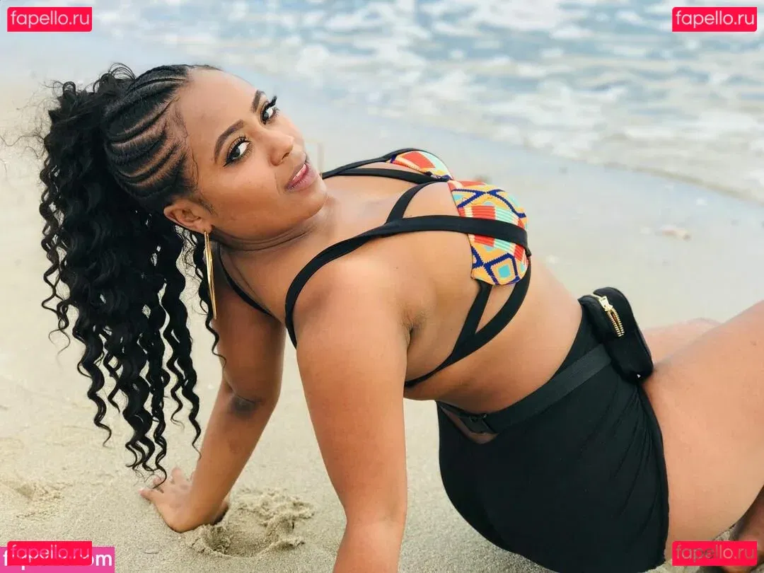 Bella Batista Onlyfans Photo Gallery 