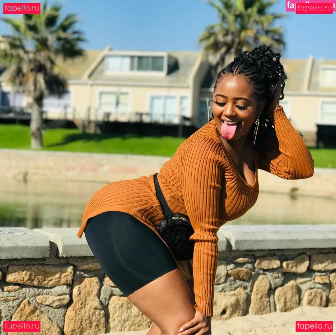 Bella Batista Onlyfans Photo Gallery 