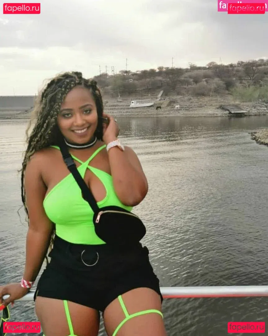 Bella Batista Onlyfans Photo Gallery 