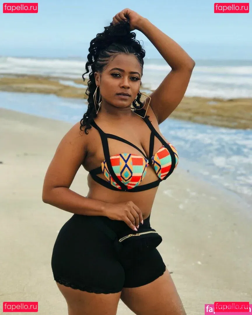 Bella Batista Onlyfans Photo Gallery 