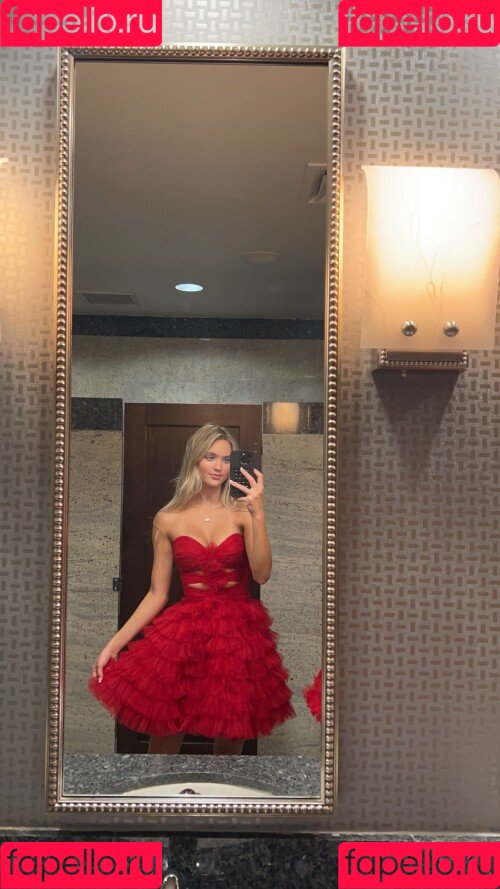 Paige Mackenzie Onlyfans Photo Gallery 