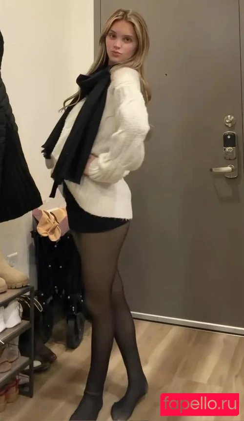 Paige Mackenzie Nude Onlyfans Photo 17