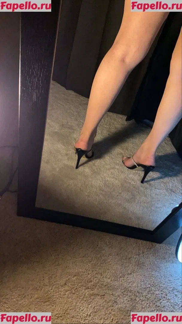 Dilan Dere Onlyfans Photo Gallery 