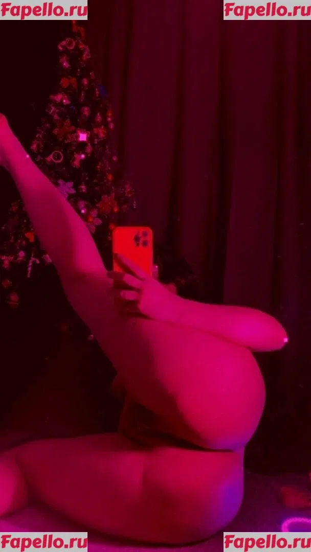 Dilan Dere Onlyfans Photo Gallery 