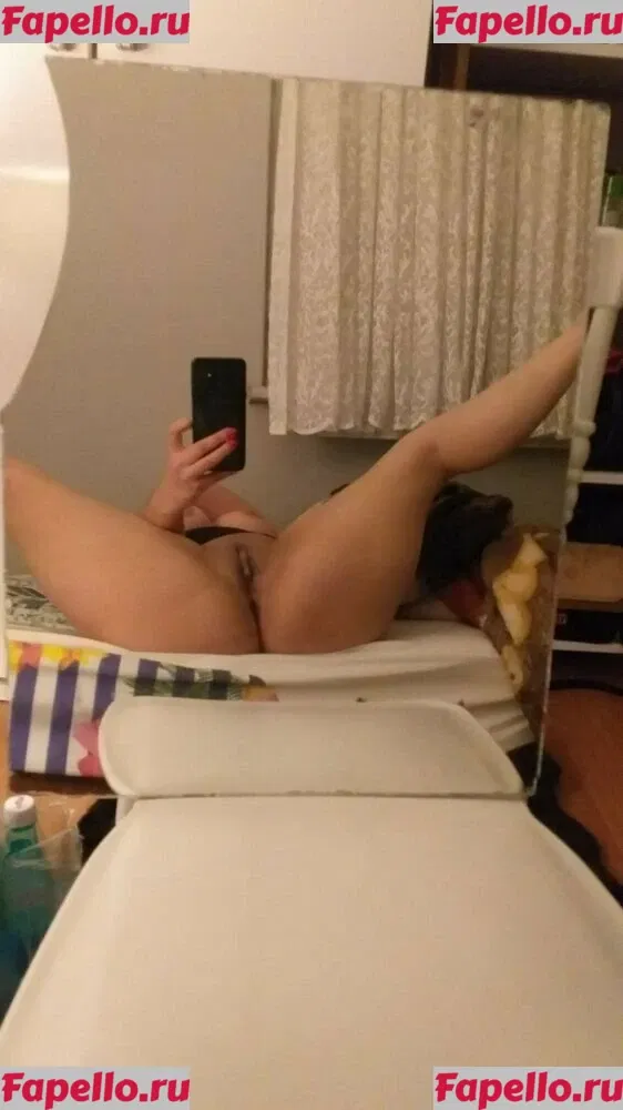 Dilan Dere Onlyfans Photo Gallery 
