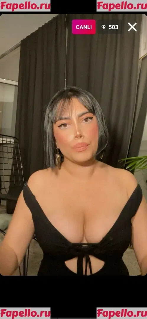 Dilan Dere Onlyfans Photo Gallery 