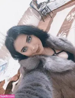 Dilan Dere Onlyfans Photo Gallery 