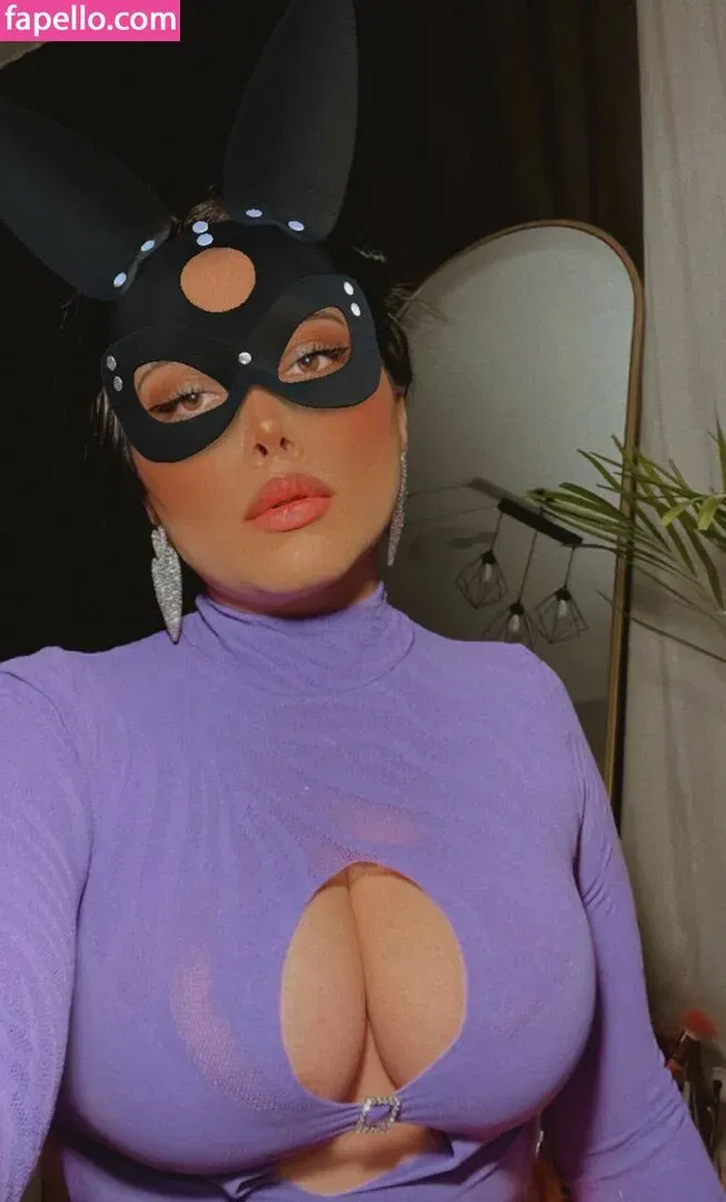 Dilan Dere Onlyfans Photo Gallery 