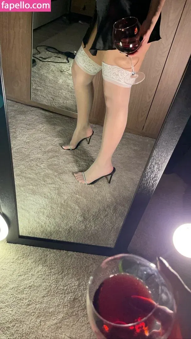 Dilan Dere Onlyfans Photo Gallery 