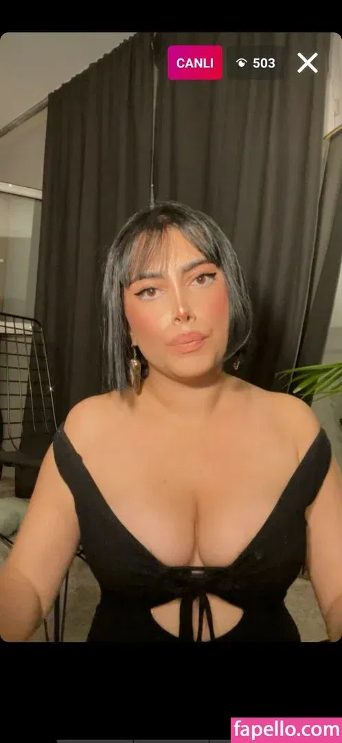 Dilan Dere Onlyfans Photo Gallery 