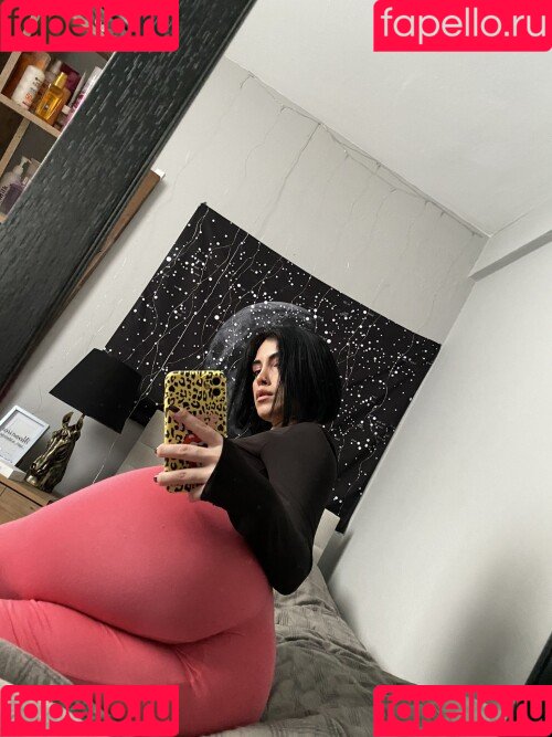 Dilan Dere Onlyfans Photo Gallery 