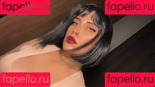 Dilan Dere Onlyfans Photo Gallery 