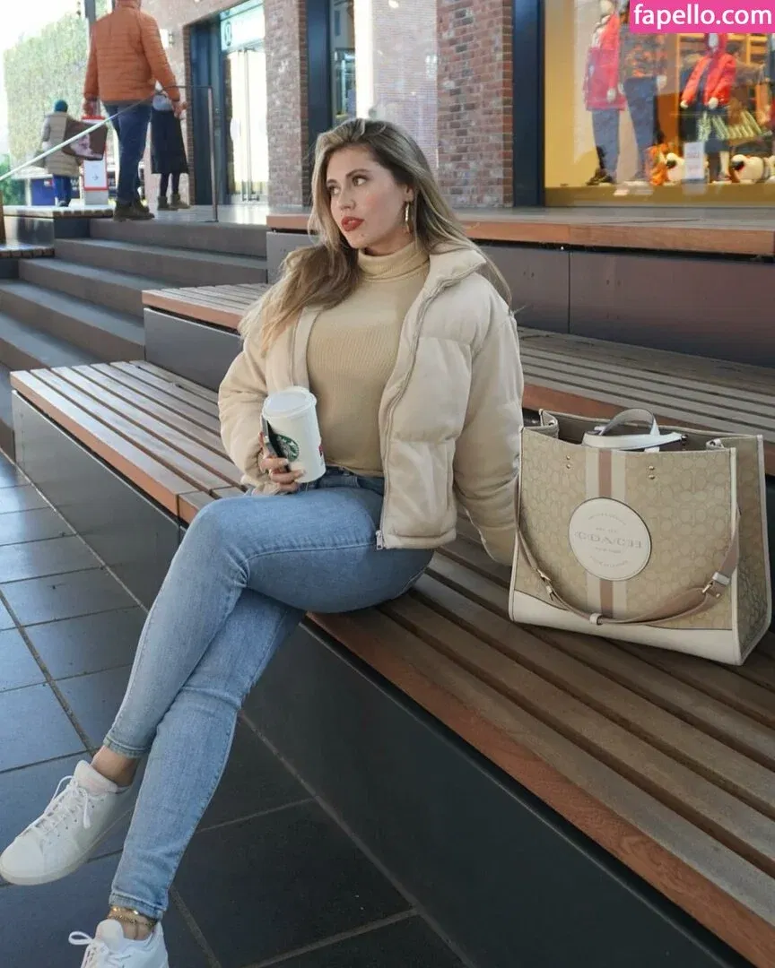 Raissamarques Onlyfans Photo Gallery 