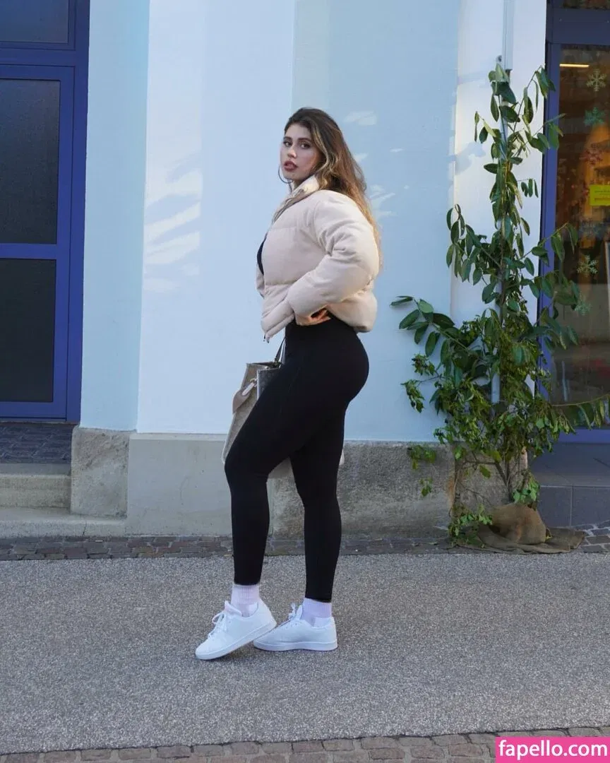 Raissamarques Onlyfans Photo Gallery 