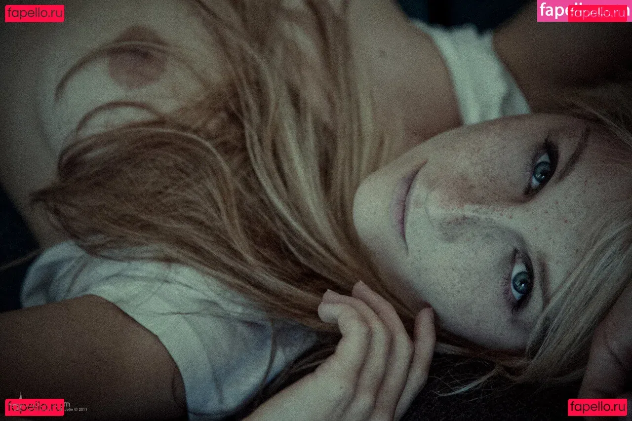 Nujolie Onlyfans Photo Gallery 