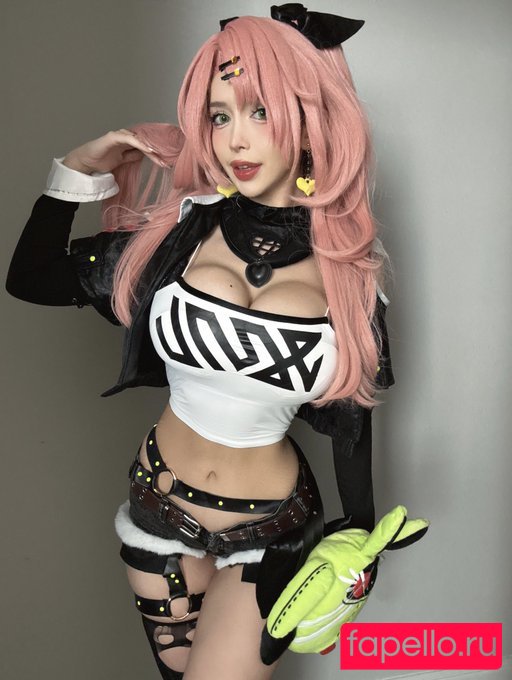 Suakirin Suaki Onlyfans Photo Gallery 