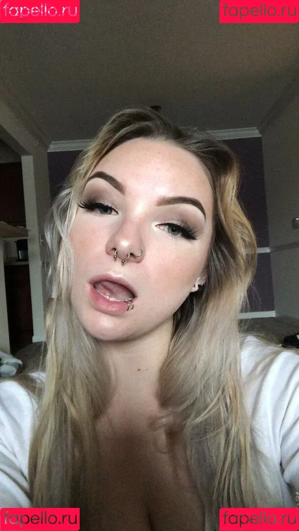 Lili Jane Onlyfans Photo Gallery 