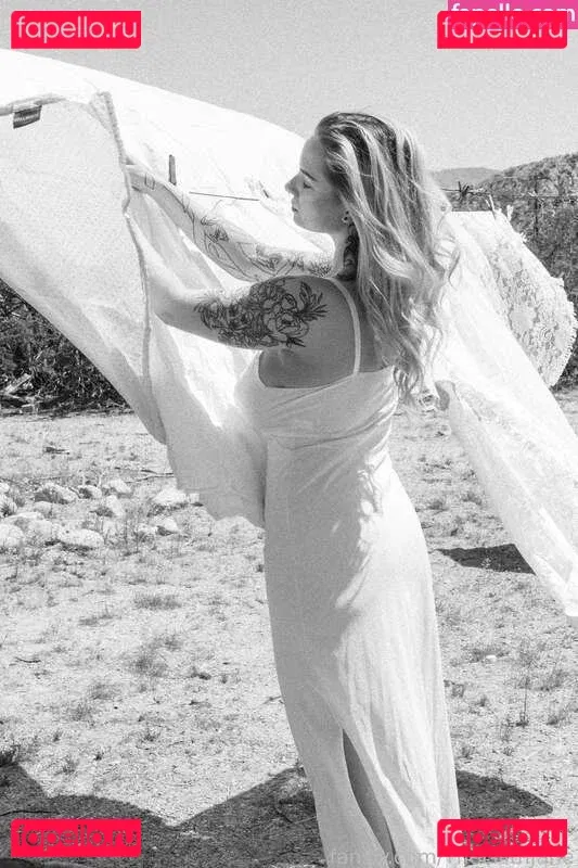 Lili Jane Onlyfans Photo Gallery 