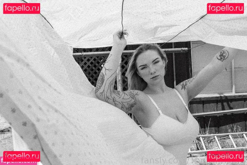 Lili Jane Onlyfans Photo Gallery 