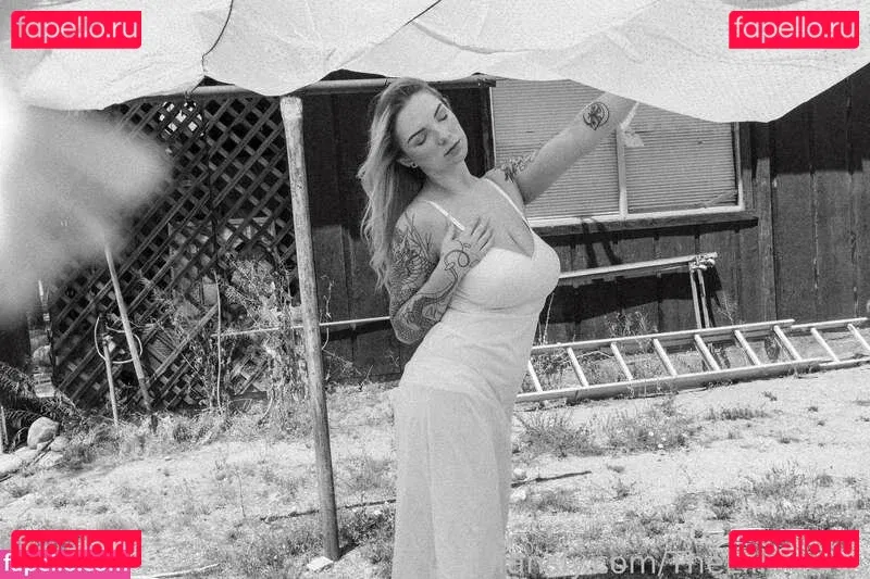 Lili Jane Onlyfans Photo Gallery 