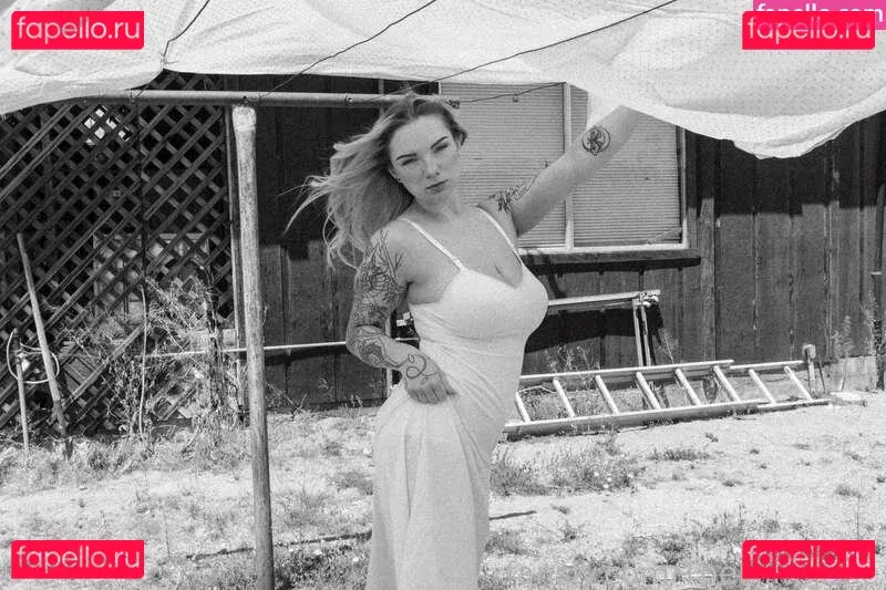 Lili Jane Onlyfans Photo Gallery 