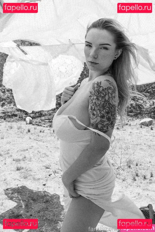 Lili Jane Onlyfans Photo Gallery 