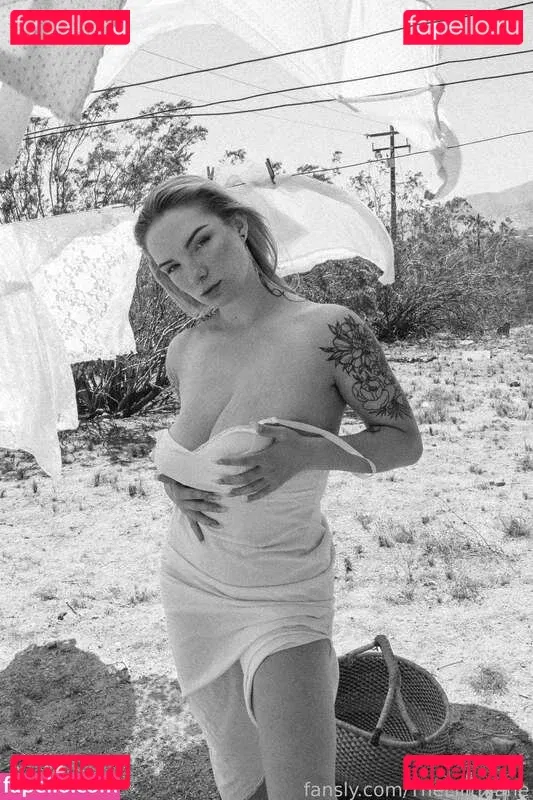 Lili Jane Onlyfans Photo Gallery 