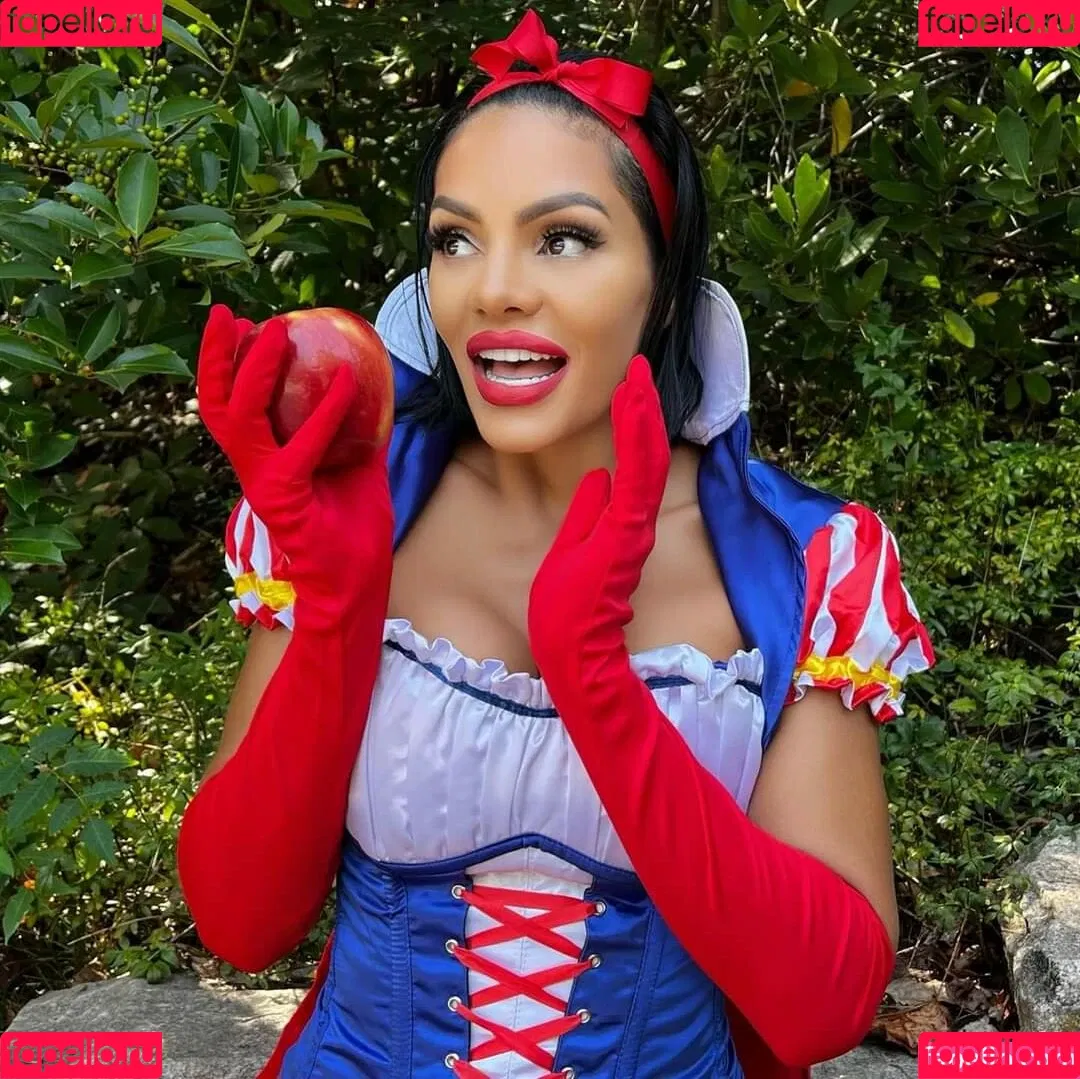 NinaUnrated Onlyfans Photo Gallery 