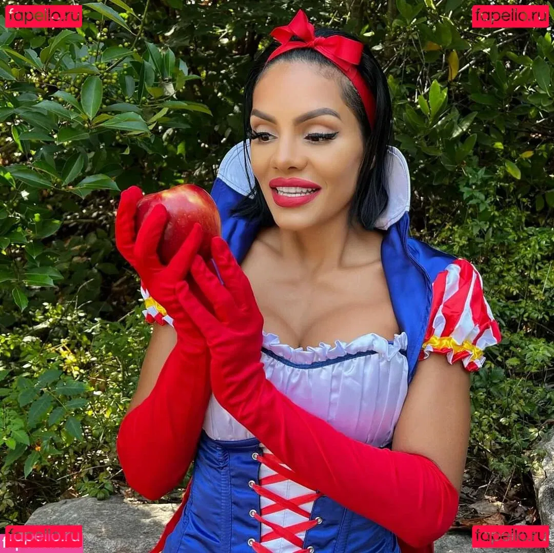 NinaUnrated Onlyfans Photo Gallery 