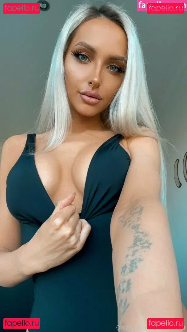 skylartaylor Onlyfans Photo Gallery 