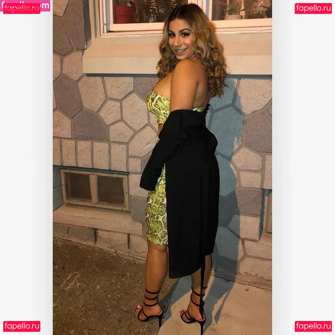 Destiny Rodriguez Onlyfans Photo Gallery 