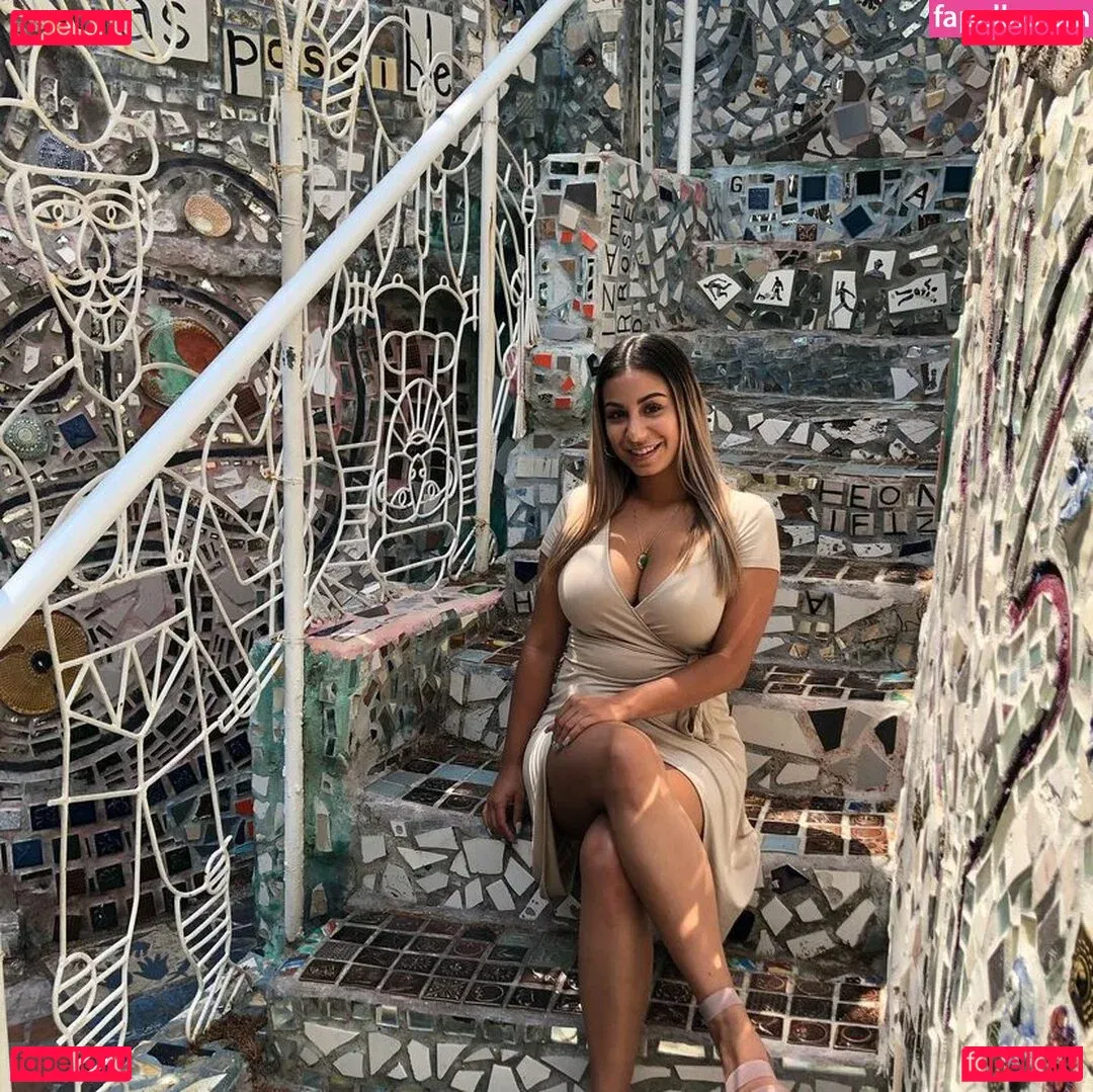 Destiny Rodriguez Onlyfans Photo Gallery 