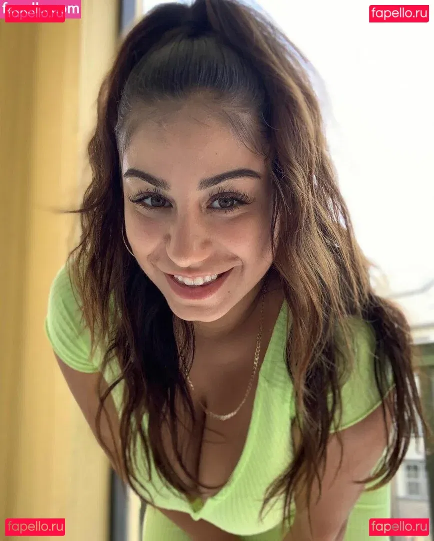 Destiny Rodriguez Onlyfans Photo Gallery 