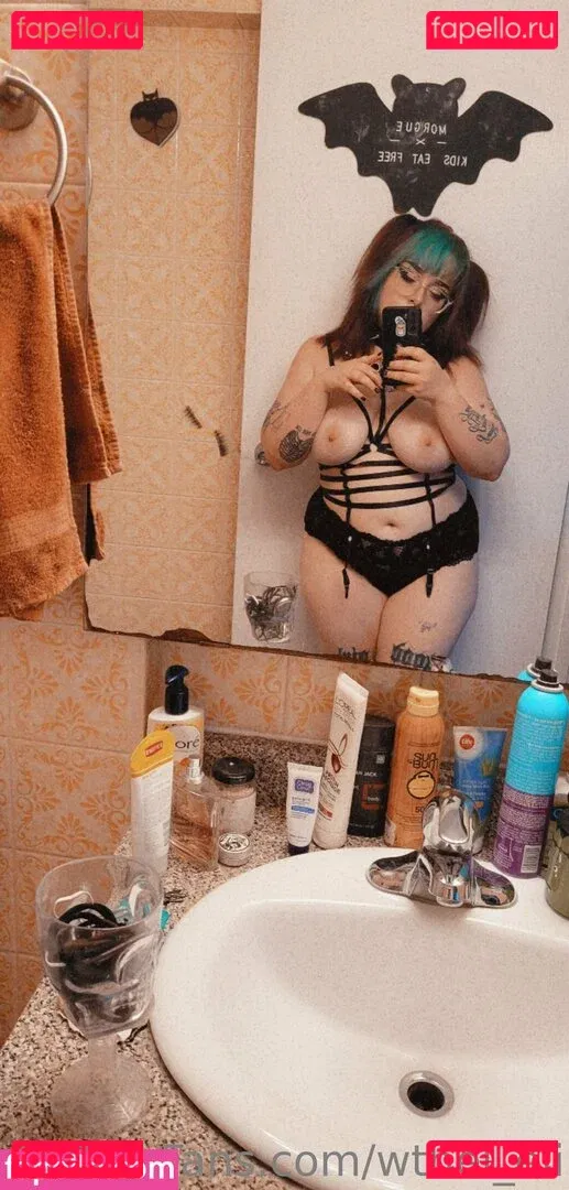 wthel_eli Onlyfans Photo Gallery 