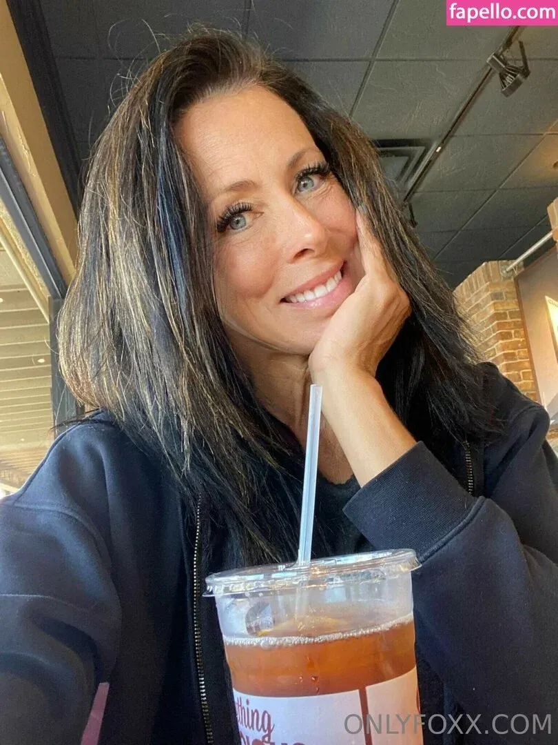 Reagan Foxx Onlyfans Photo Gallery 