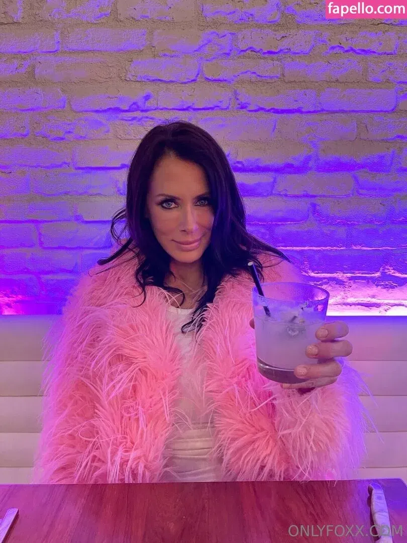 Reagan Foxx Onlyfans Photo Gallery 