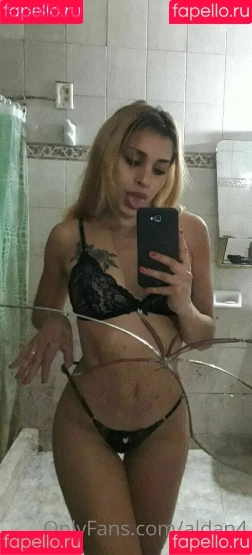 crystaldi1 Onlyfans Photo Gallery 