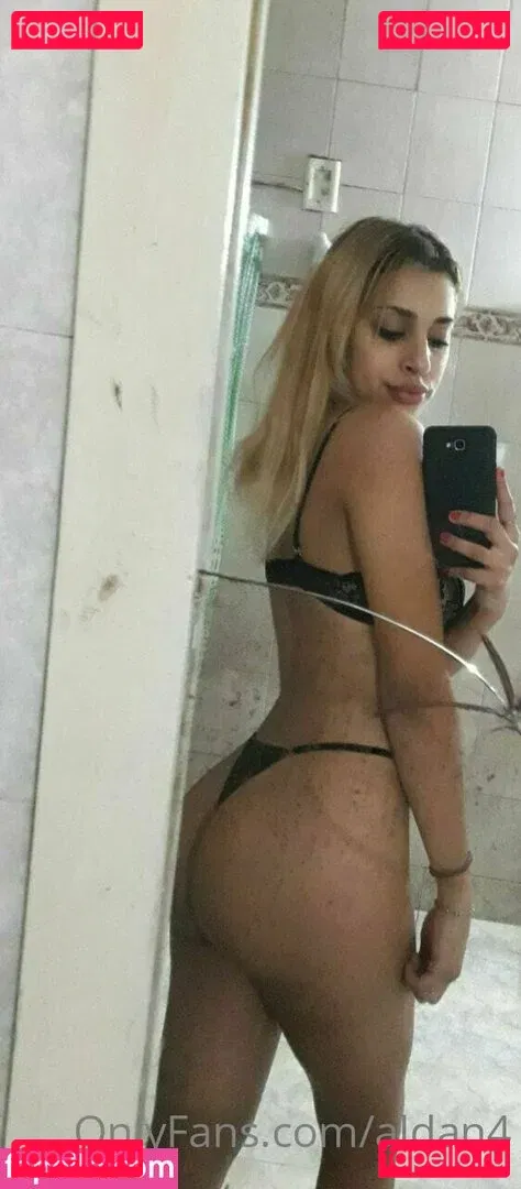 crystaldi1 Onlyfans Photo Gallery 