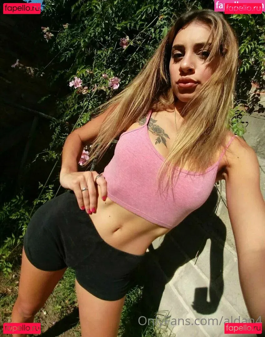 crystaldi1 Onlyfans Photo Gallery 